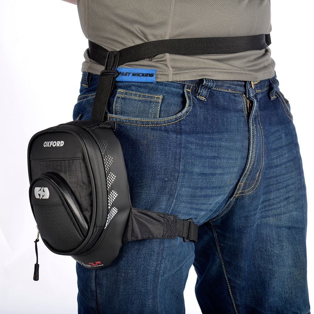Oxford OL239 L1R Motorcycle Leg Bag 1L Black – Compact and Convenient Storage for Bikers-Win Impex Moto