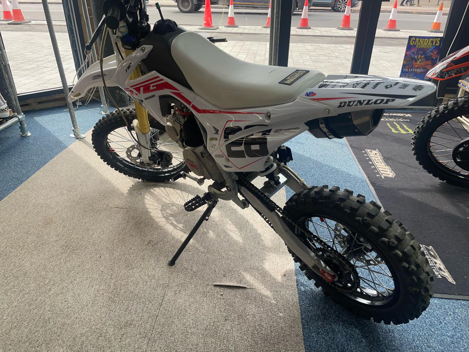 MotoMadness 125cc Quad Bike - Powerful, Safe, and Ready for Adventure-Win Impex Moto